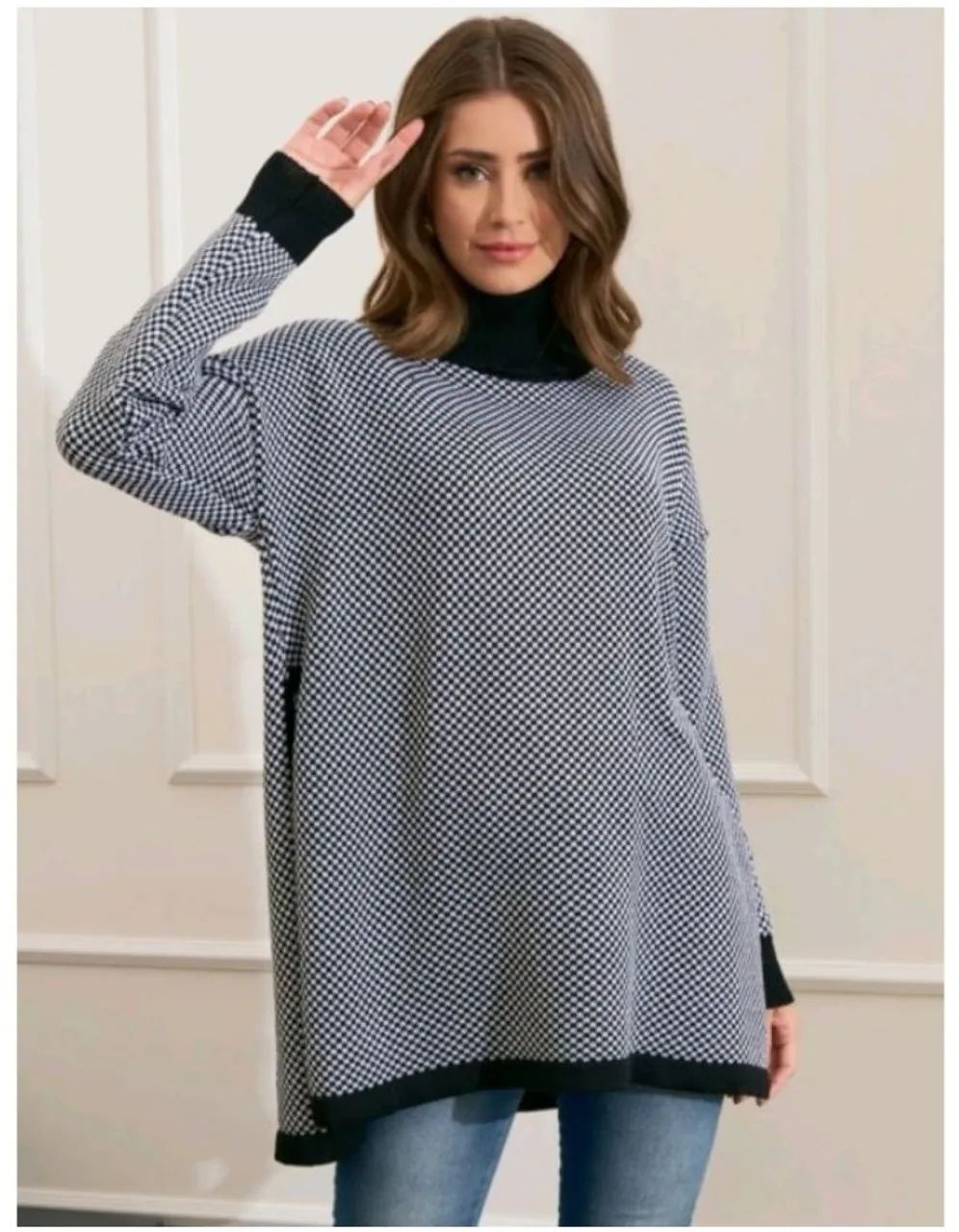 Casaco Poncho Xadrez Gola alta de Tricot tamanho G, bonito, elegante, bem confortável.  - Foto 5
