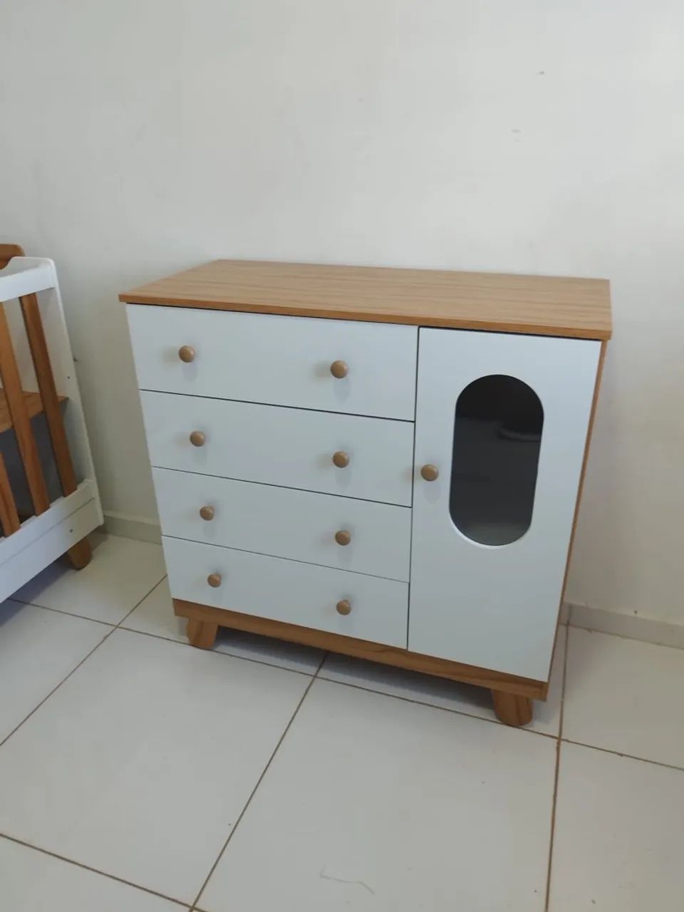 Berço de Madeira com Detalhes Amadeirados - Foto 4