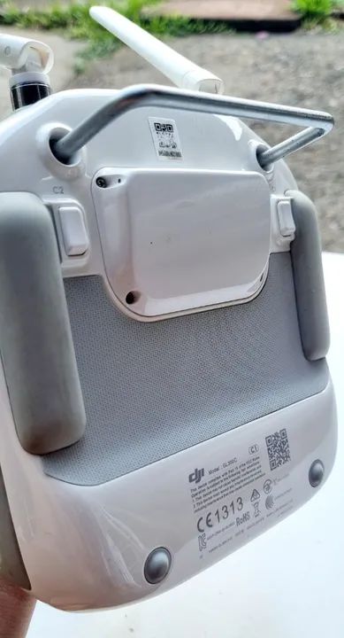 Controle Drone DJI Phantom 4 - Foto 2