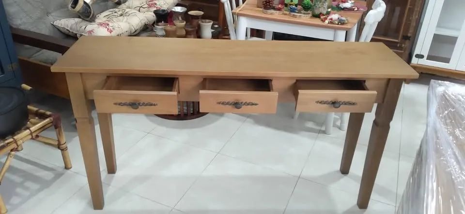 Aparador Pintado Com Pés Retos - Foto 3