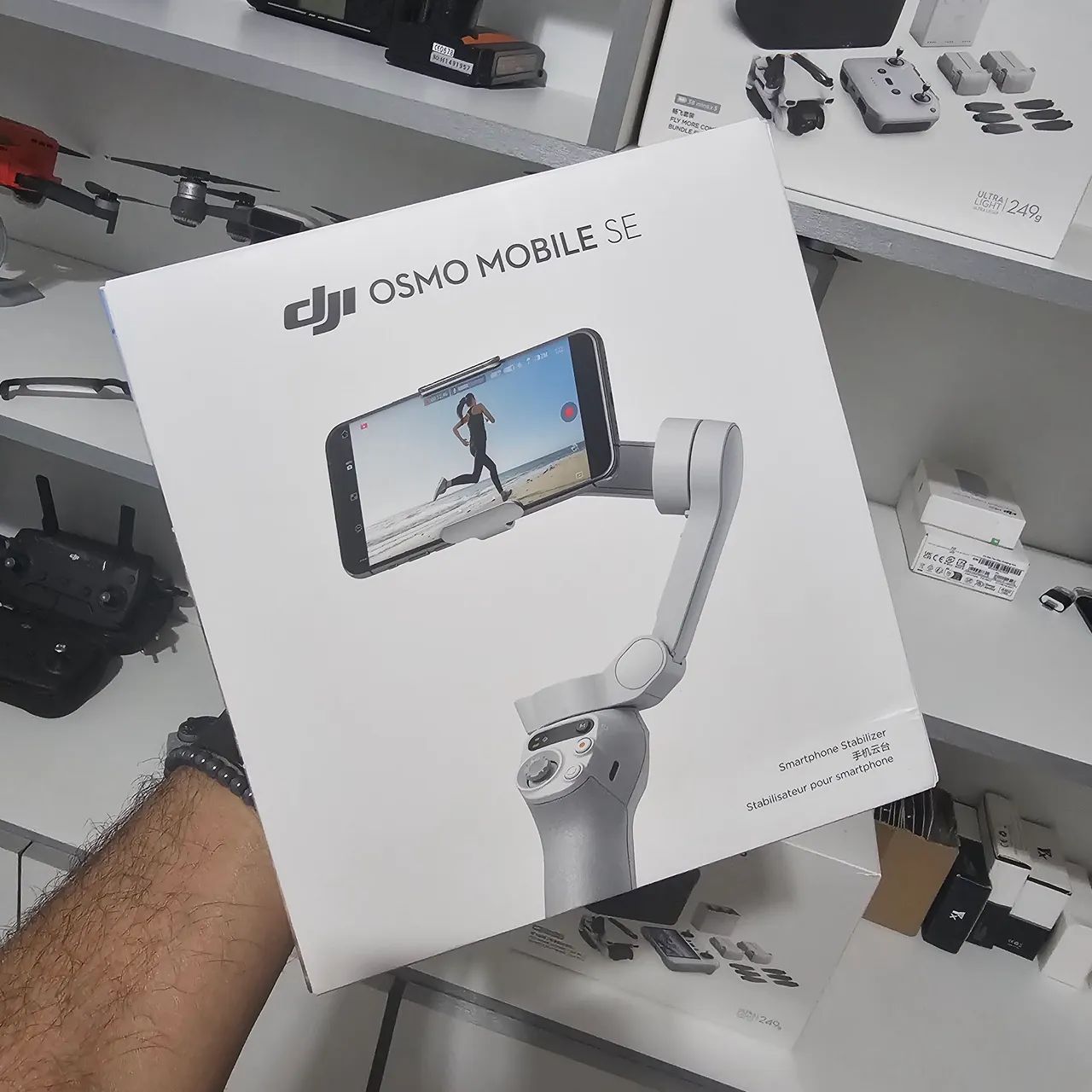 新品、未開封DJI Osmo Mobile SE グレー 新品、未開封DJI Osmo Mobile SE グレー 新品、未開封DJI Osmo Mobile
