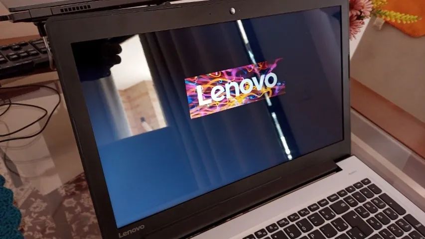 Notebook Lenovo Ideapad 310 Intel Core i3 4GB RAM, 500GB HD