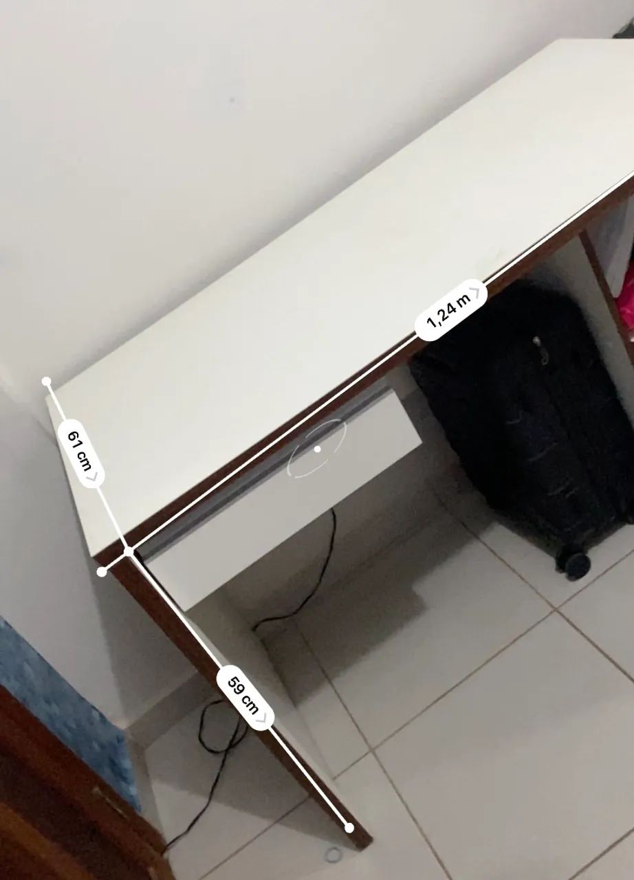 Escrivaninha Branca com 1,24m de Comprimento - Foto 2