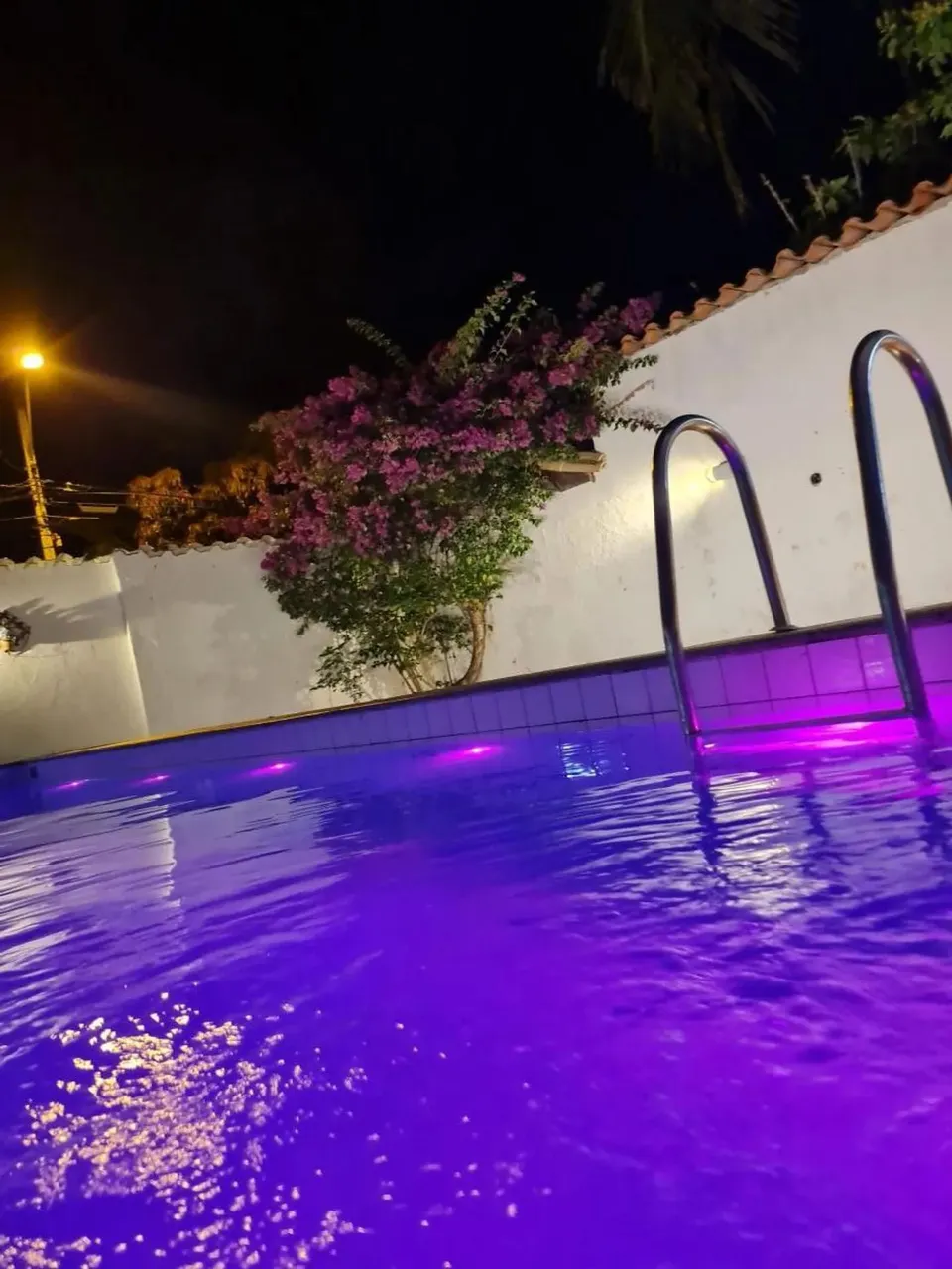 Casa com Piscina, Locação TEMPORADA em Lauro de Freitas, A partir de R$599/diária