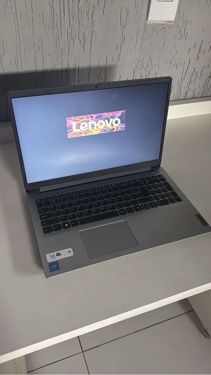 Vendo Notbook e a Mesa  - Foto 3