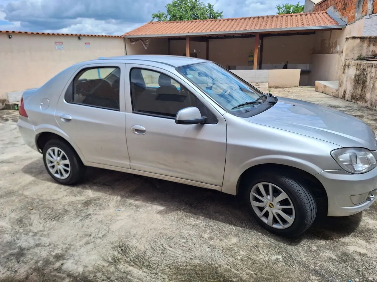 Chevrolet Prisma Sed. Maxx/ LT 1.4 8V Econof. 4P 2012 - Foto 2