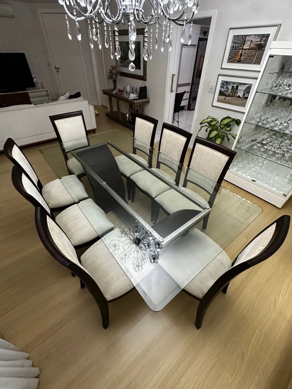 Mesa jantar de vidro com 8 cadeiras 