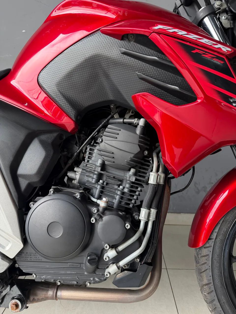 Fz25 ano 2023 ABS Faço Financiamento aceito moto na troca  - Foto 4