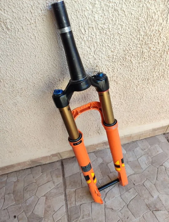 Suspensão Dianteira Fox 32