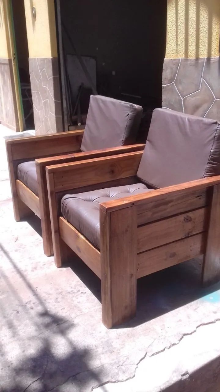 Poltrona em Madeira Maciça - Atelier Gato Branco - Foto 2