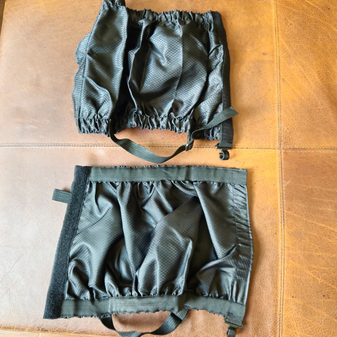 Perneira impermeável de trilha  - Foto 3