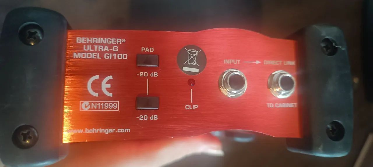 Behringer Ultra-G Gi100  - Foto 3