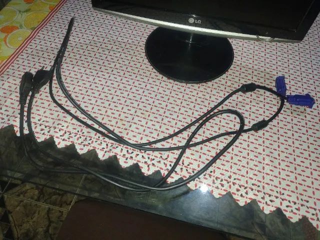 Monitor LG | Flatron W1752T | 17 polegadas | VGA (vem com cabos) - Foto 4