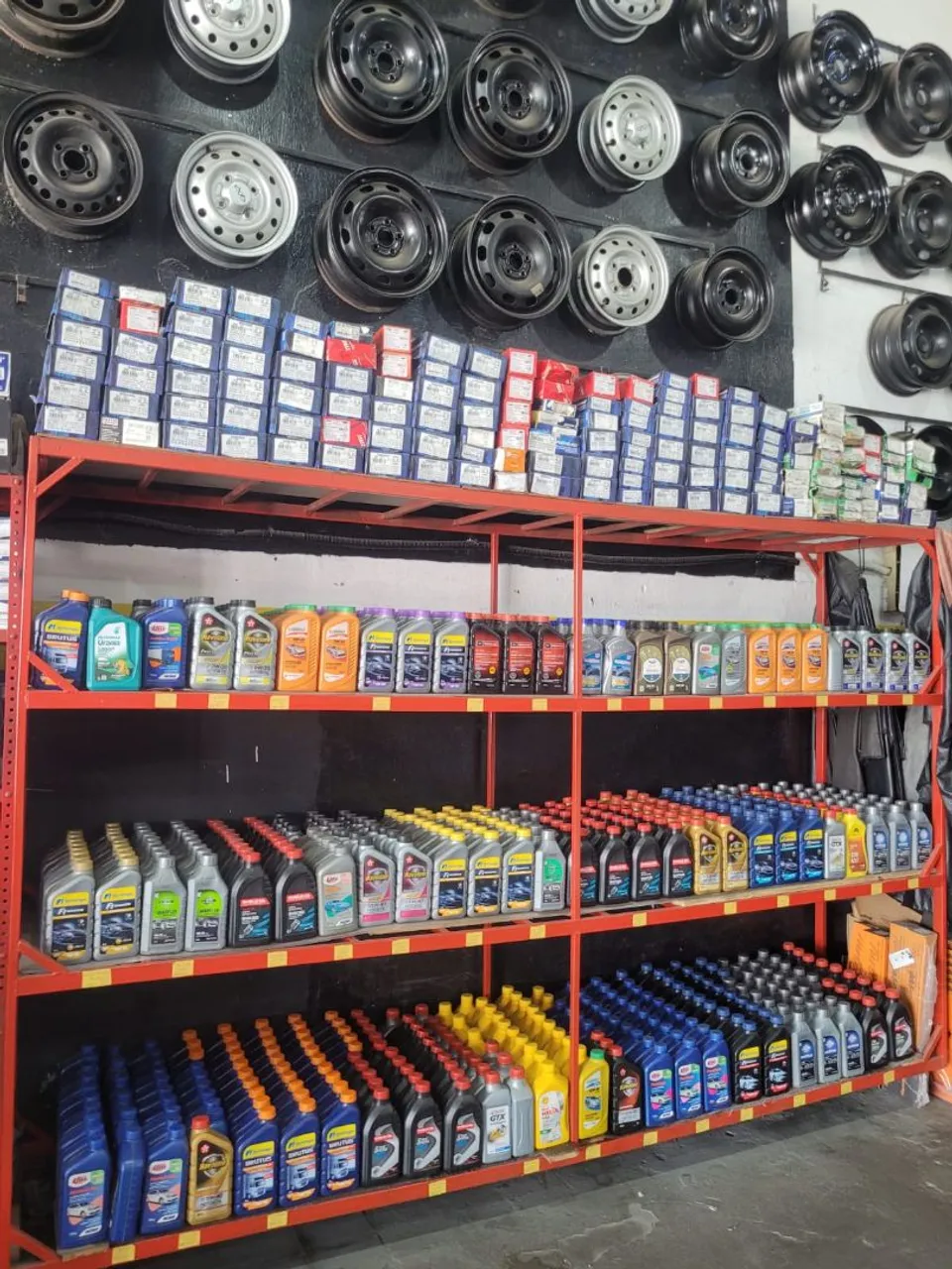 Auto center/loja completa com maquinários e estoque