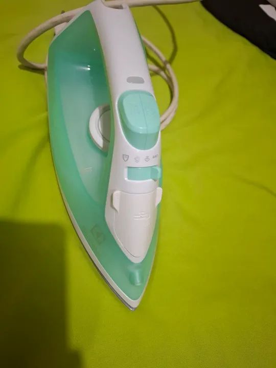 Ferro de passar roupa 