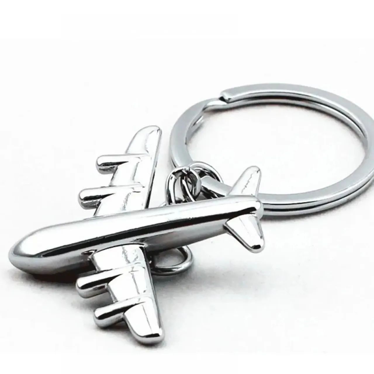 CHAVEIRO AVIÃO EM LIGA DE METAL 4cm x 4cm - Foto 4