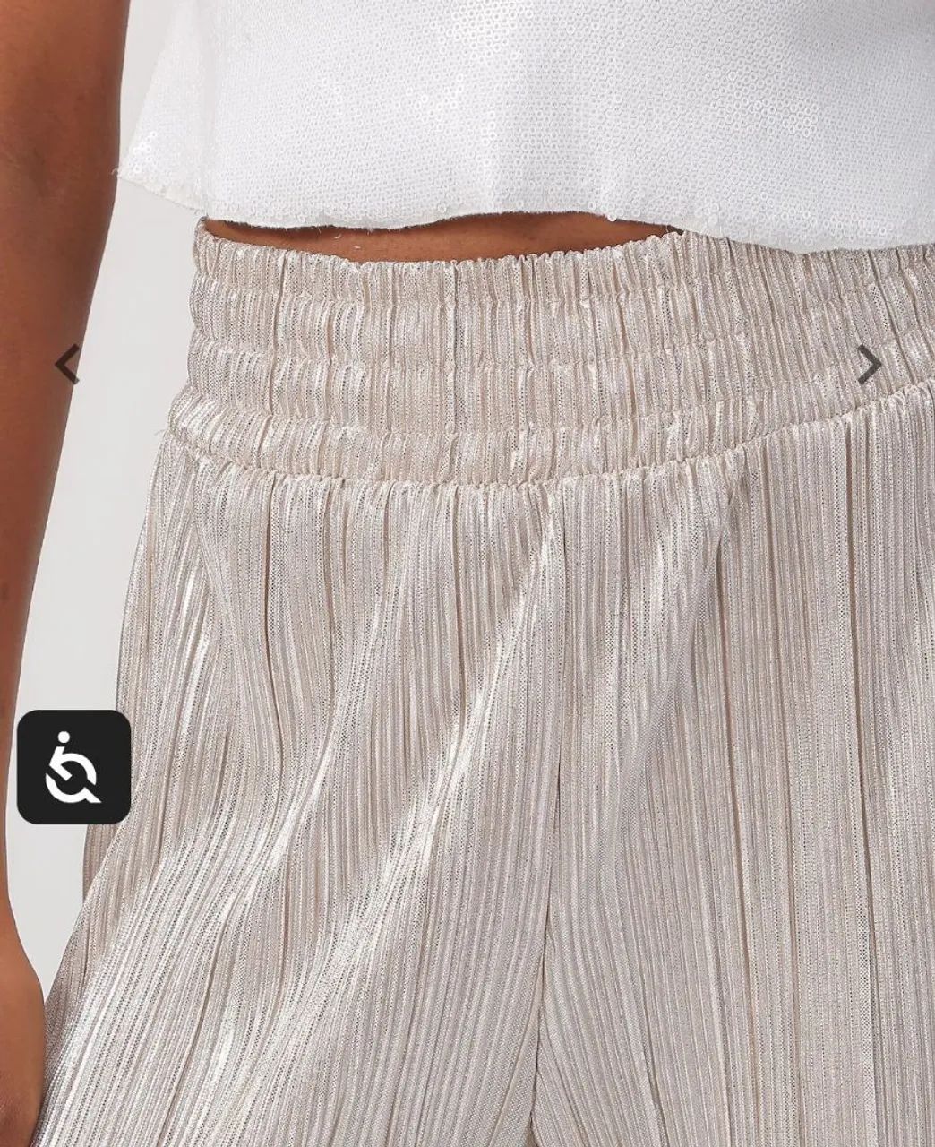 Calça Pantalona Plissada Prateada  - Foto 3