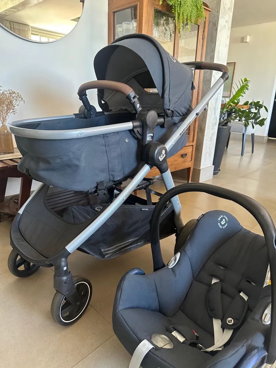 Carrinho Maxi-Cosi Zélia 3 em 1 