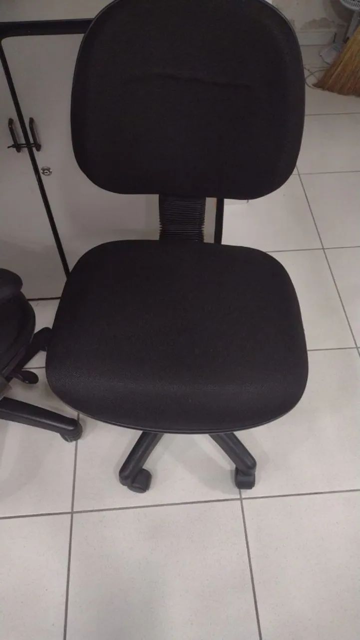 Cadeira de Escritório giratória 