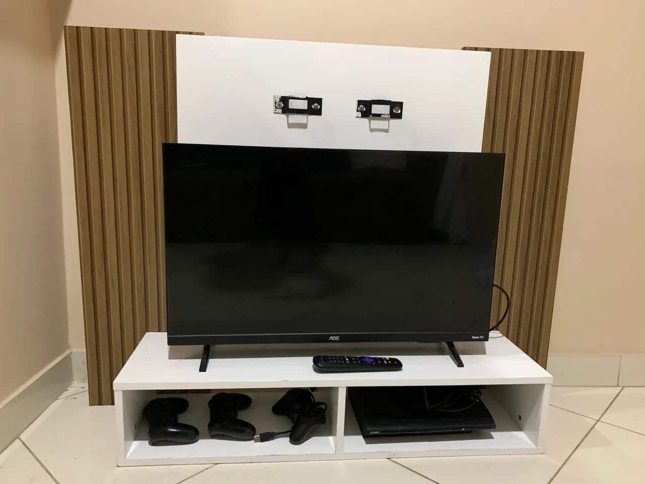Painel de TV Completo com Rack e Suporte