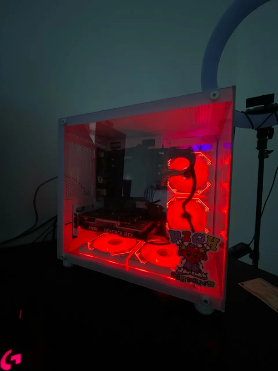 PC Gamer com RTX e iluminação RGB