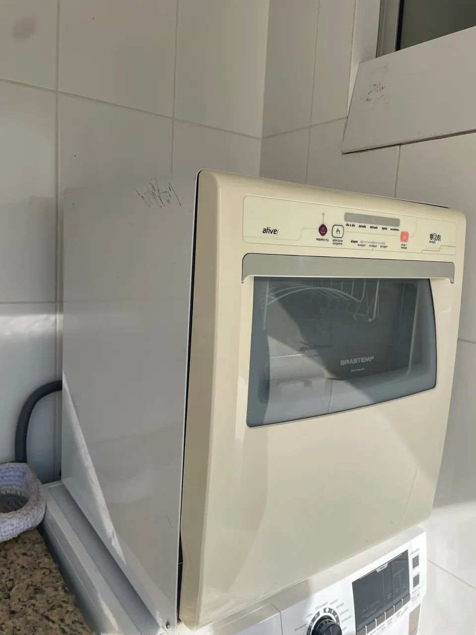 Lava-Louças Brastemp 8 Serviços - Excelente Estado - Foto 3