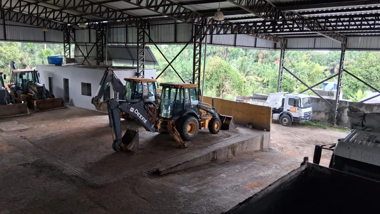 Alugo GALPÃO de 1.700m²  próximo ao aeroporto. - Foto 3