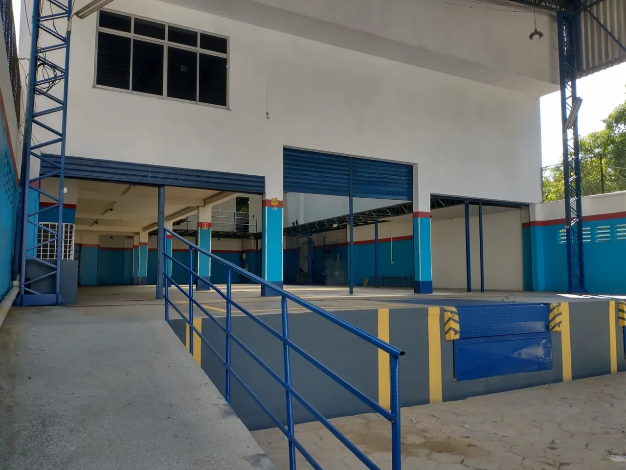Galpão Logístico 500 m2 com docas próx. ao Aeroporto!