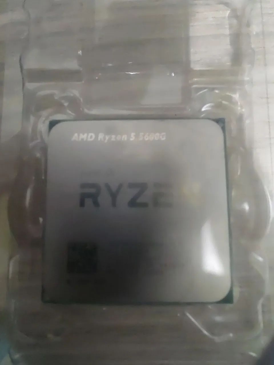 AMD Ryzen 5 5600G Processor - Pins on the end bent.64291673372290123