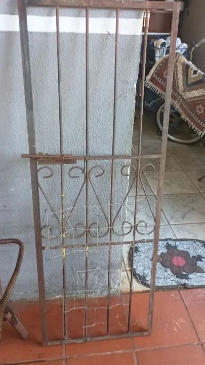 Portão e grade - Foto 3