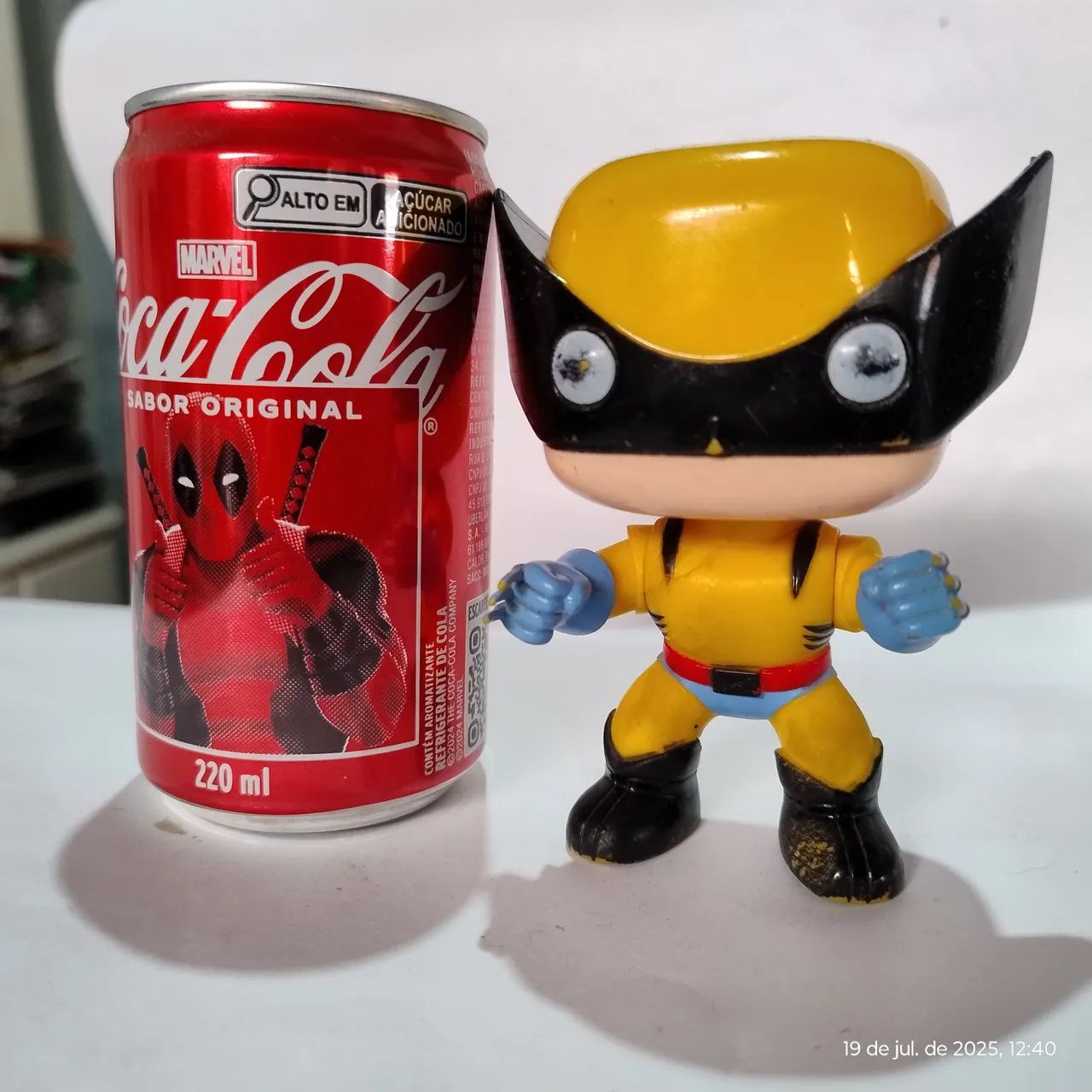 Funko Pop Wolverine + latinha promo da coca  - Foto 4