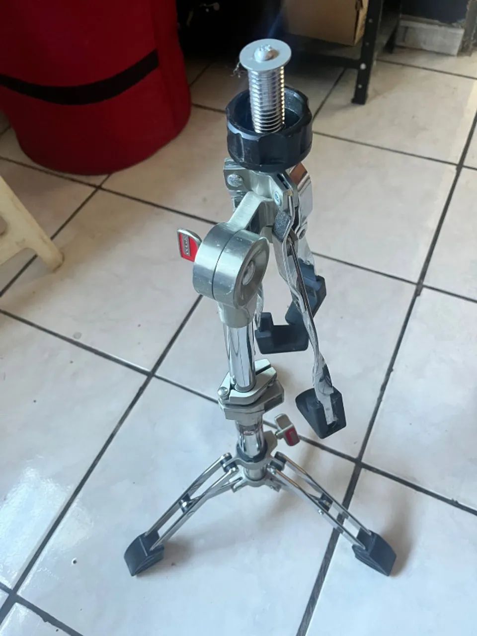 Estante de caixa Odery Equalizer