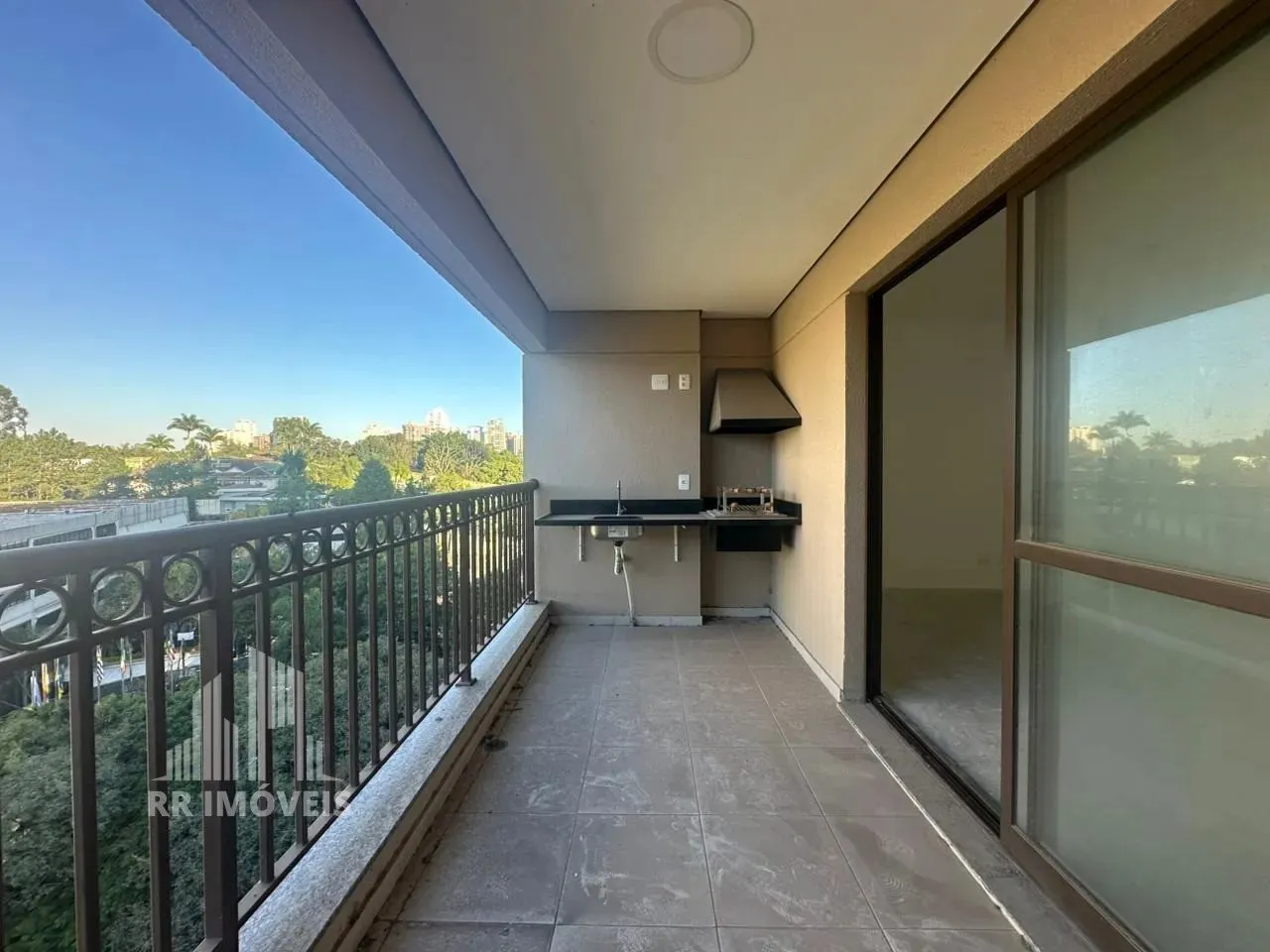 RR8181 Apartamento 120m² CONDOMÍNIO ÚNICO - OPORTUNIDADE - 3 Suítes 2 Vagas - Barueri, SP