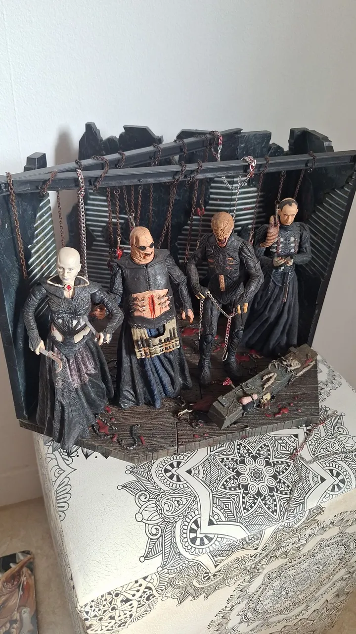 Cenobites Lair NECA Hellraiser - Pinhead e Cenobitas (RARÍSSIMO)