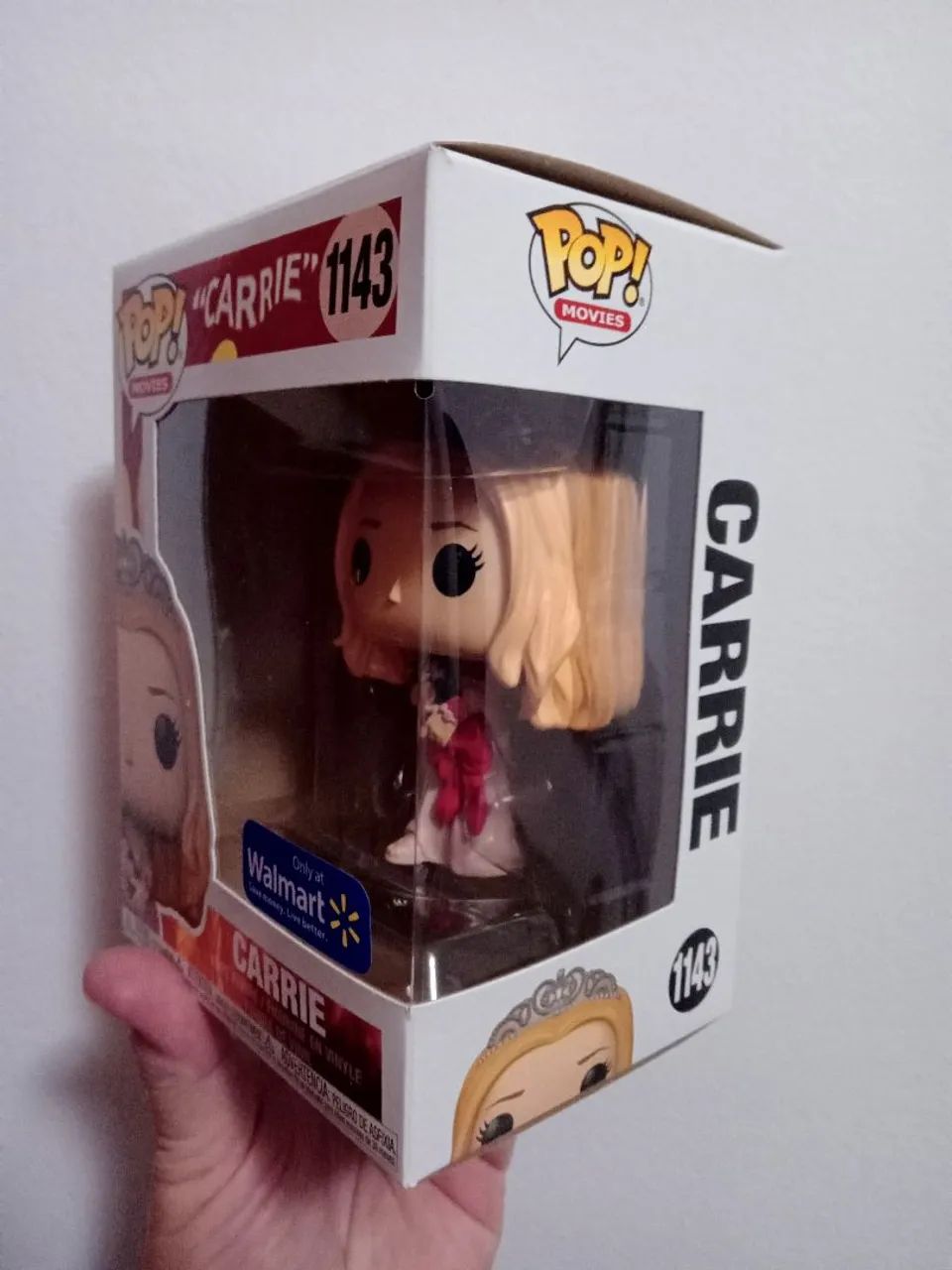 FUNKO POP - CARRIE #1143 (WALMART) - Foto 4