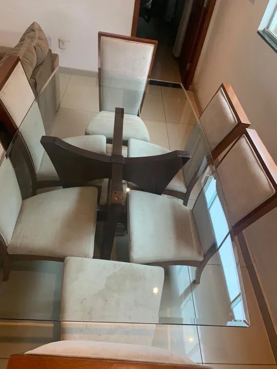 Mesa de Jantar de Vidro com 6 Cadeiras