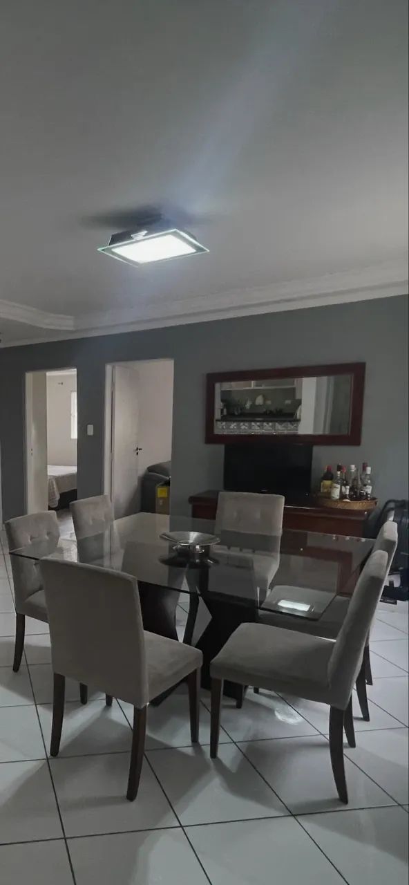 Mesa de jantar