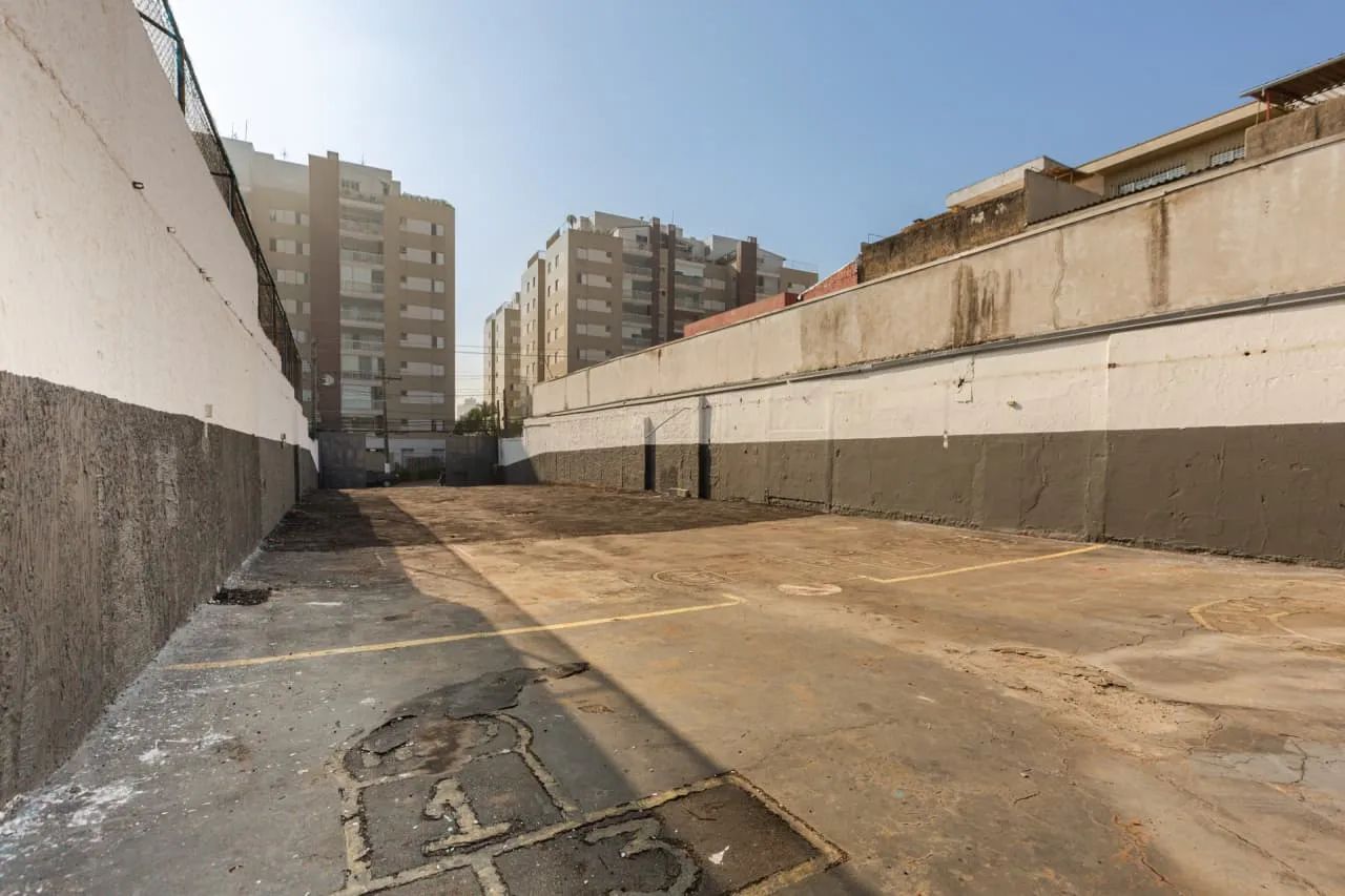 Terreno na Avenida Otacílio Tomanik, 1175  500 m² - Foto 4