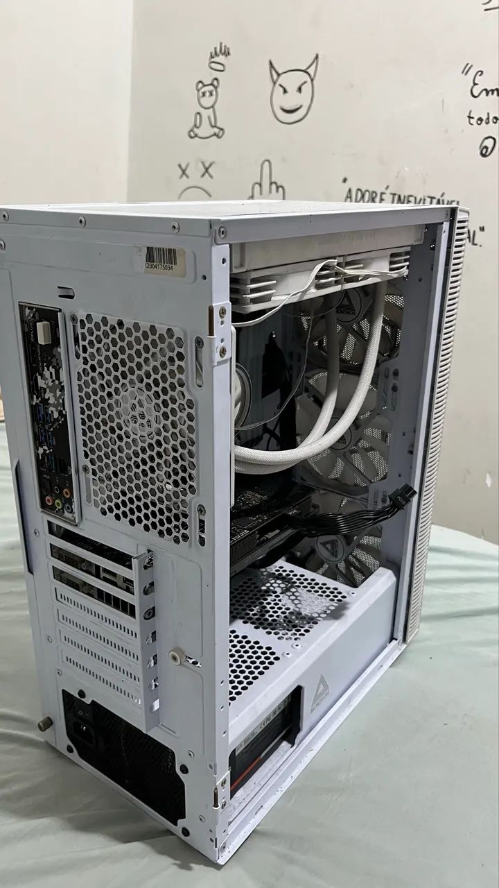 PC GAMER RYZEN 5 5600 | 32GB DDR4 3200MHz | GTX 660 | 1,75TB