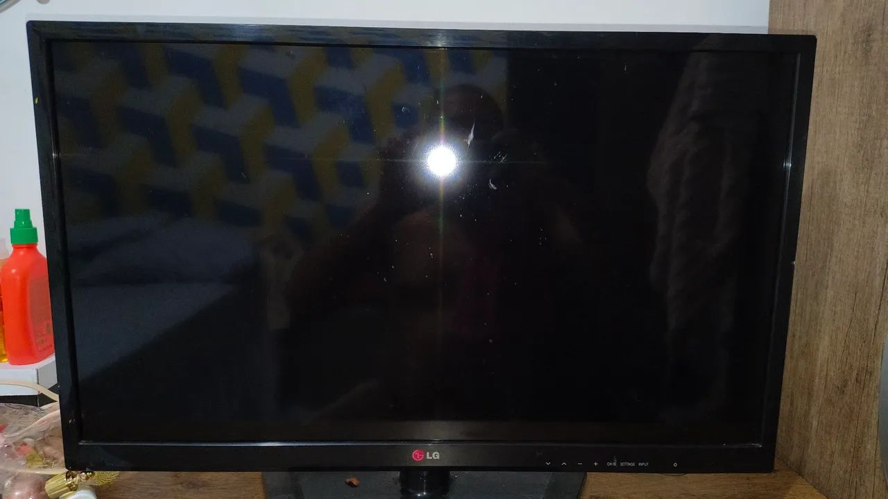 Vendo uma TV 32 polegadas marca LG