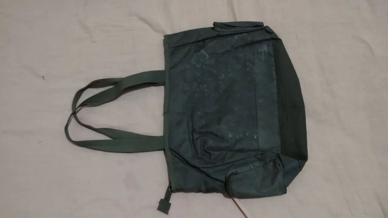 Bolsa Mormaii cinza com estampa floral  - Foto 4