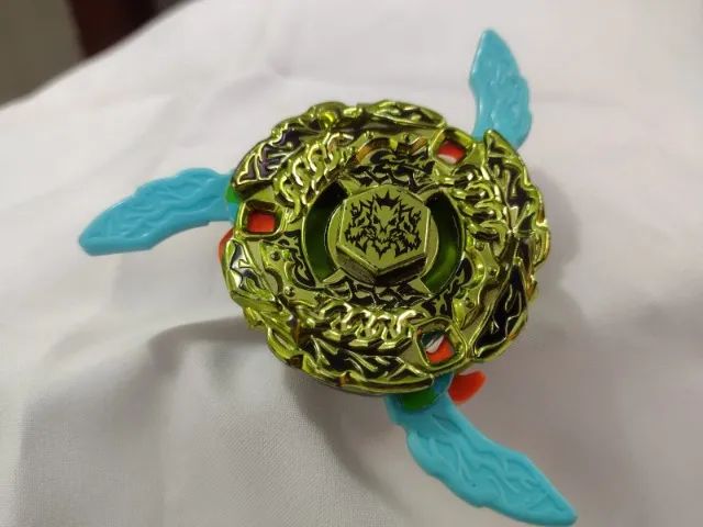 Beyblade Metal Masters XTS Kerbecs Blade Blast - Foto 3