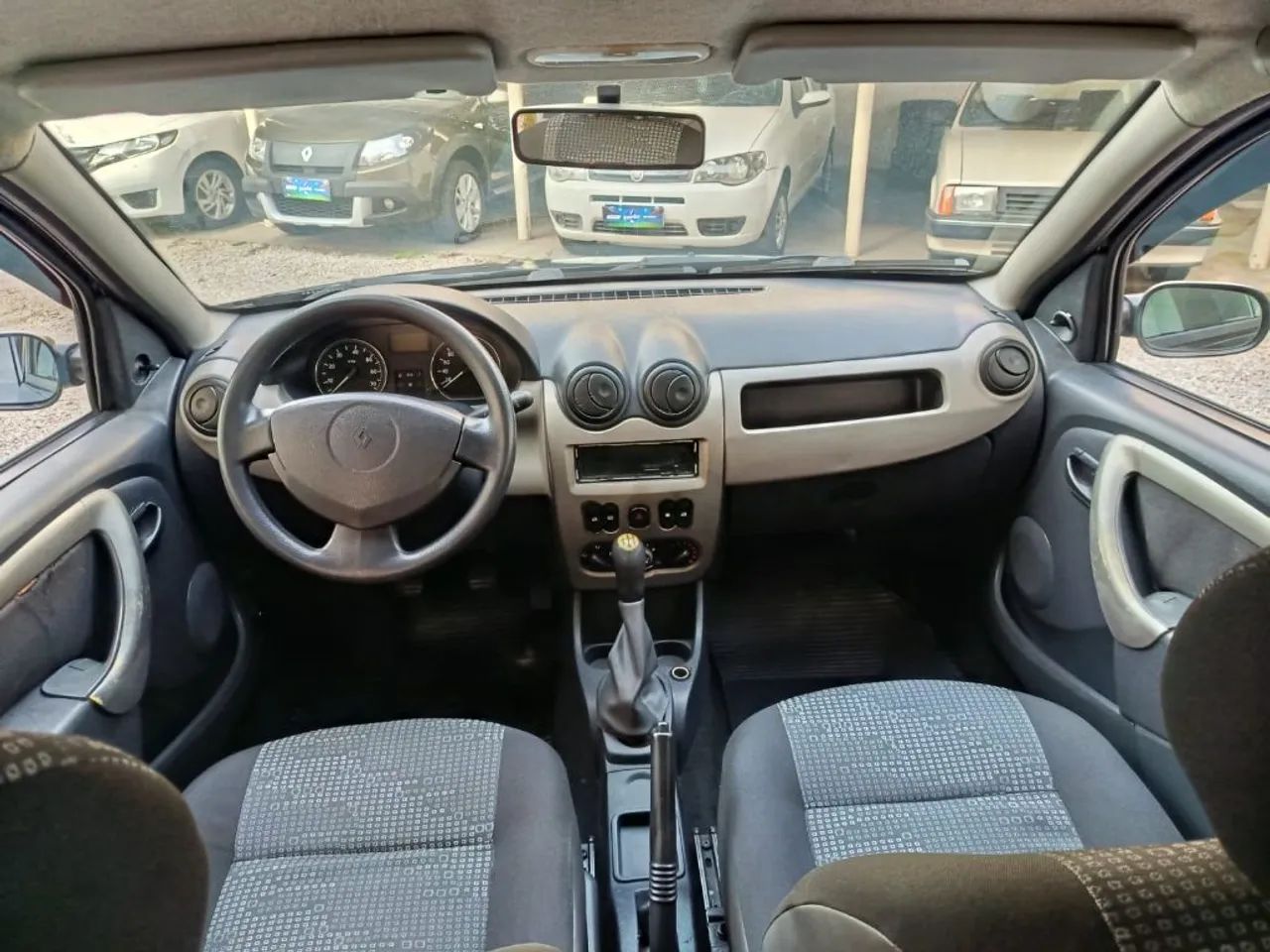Renault Sandero Expression Hi-flex 1.0 16V 5P 2009 - Foto 5