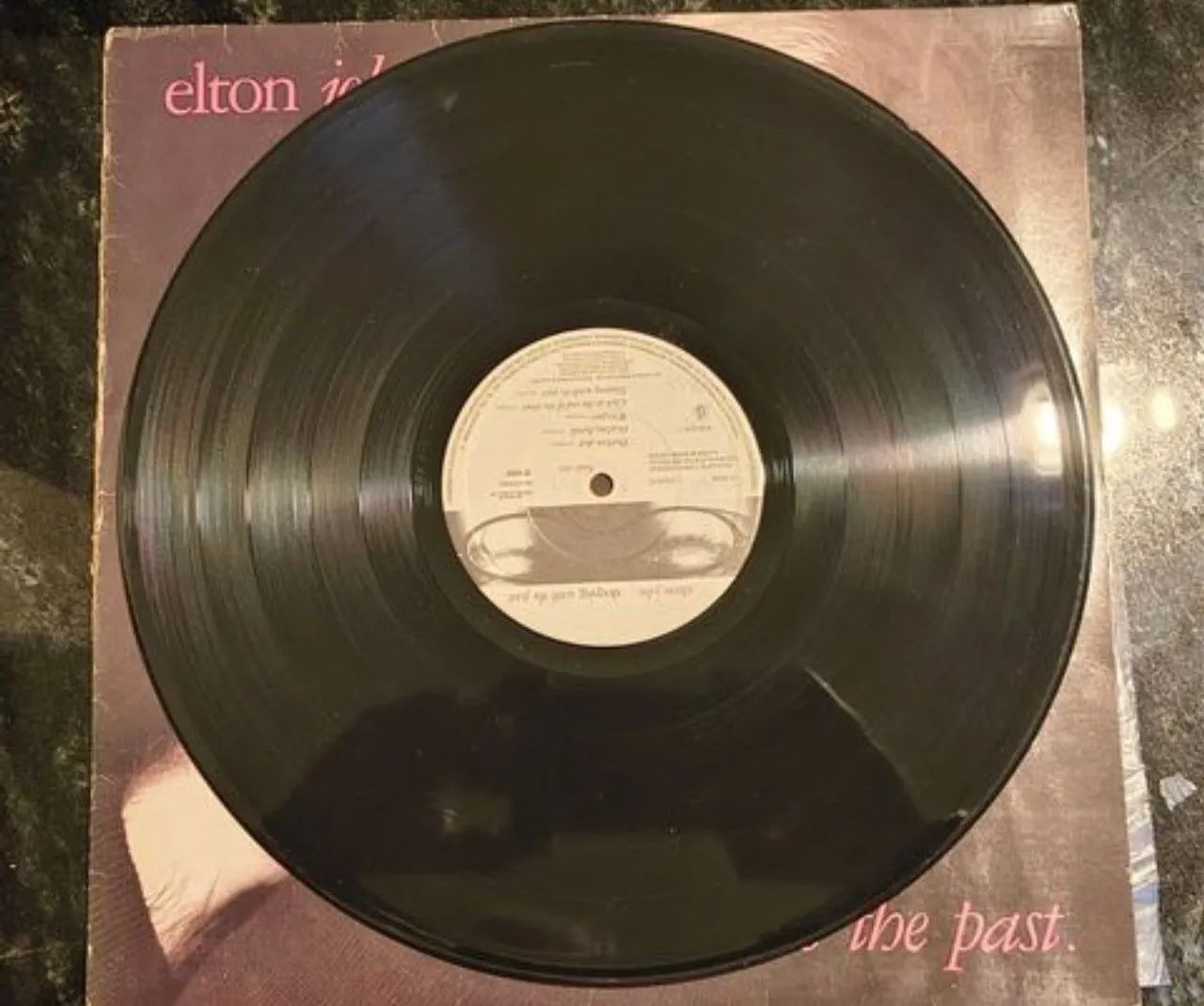 LP Vinil Elton John Sleepy White The Past  - Foto 4