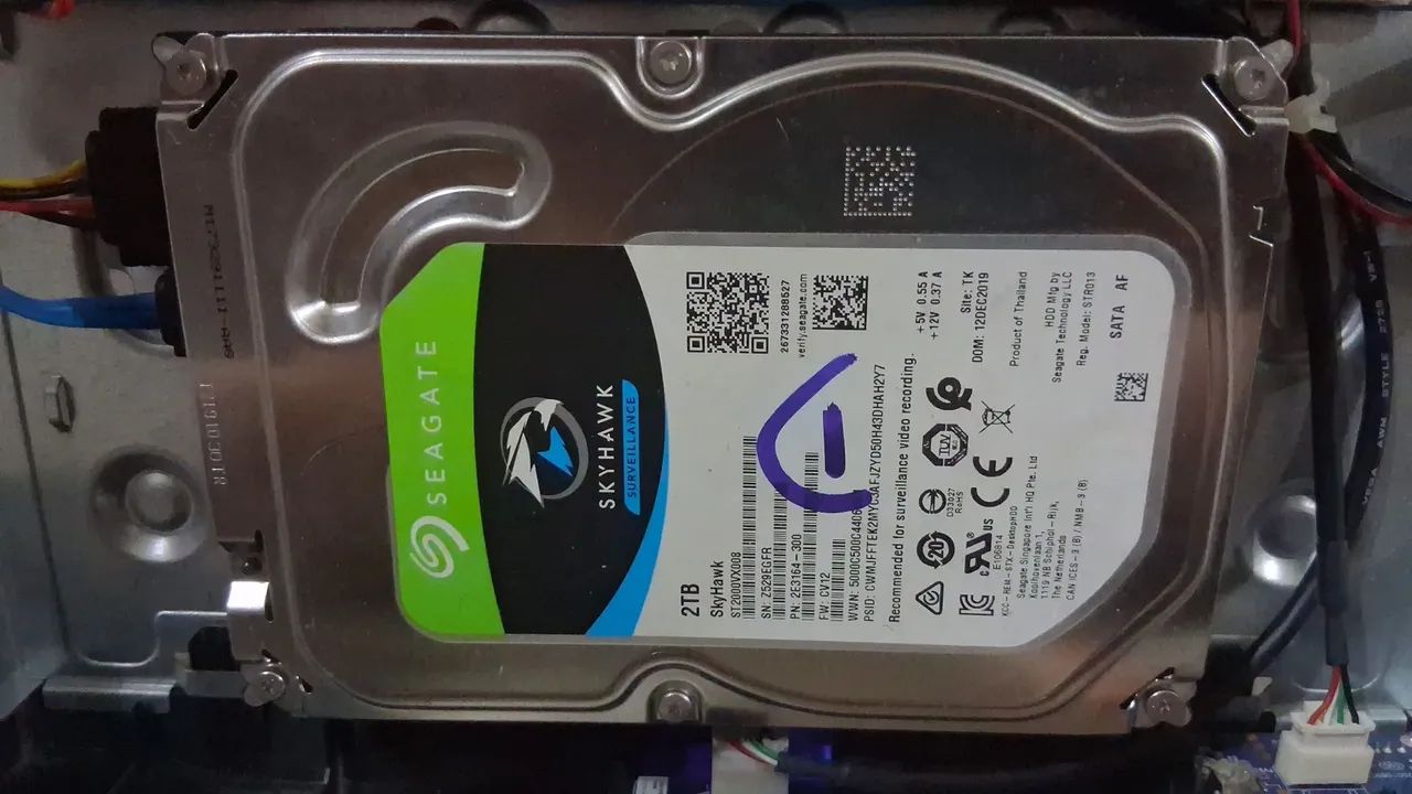 HD 2TB - Foto 3