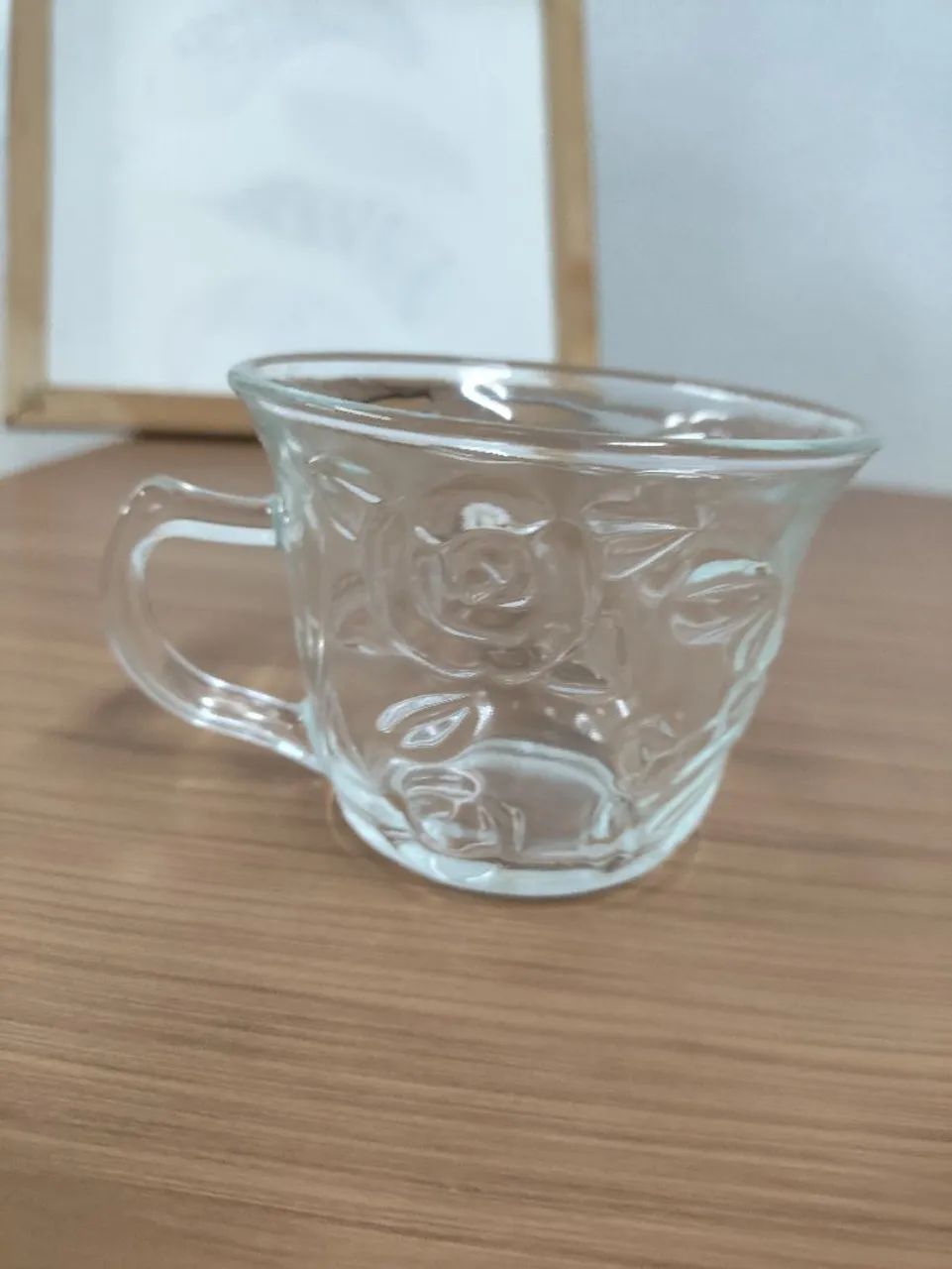 06 xícaras de café 