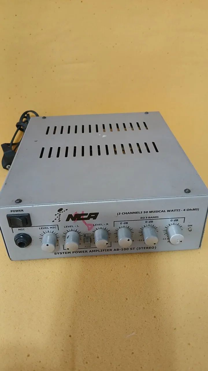 AMPLIFICADOR 