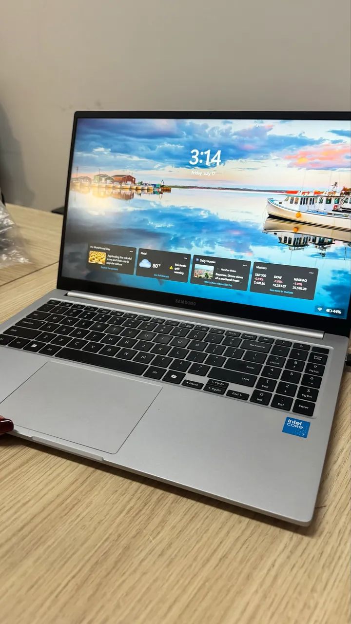 Galaxy book 4