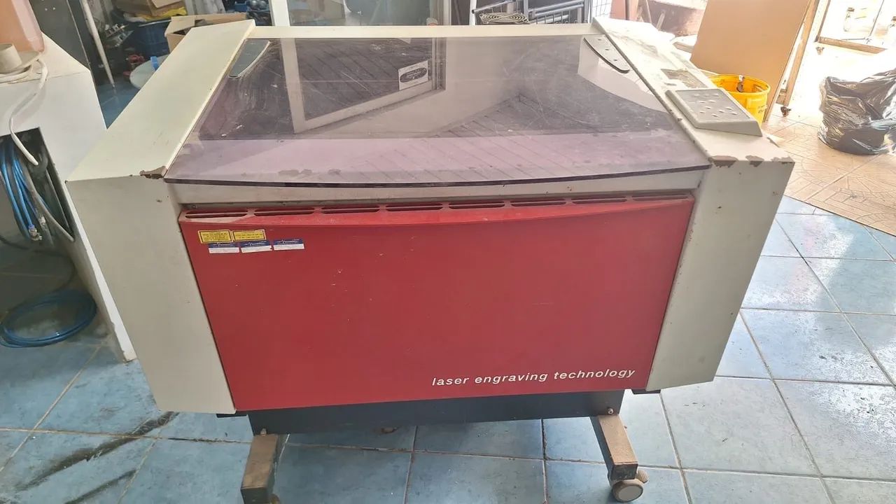 Máquina de Corte e Gravação a Laser CO? - Trotec Speedy 300 C60 - Foto 2