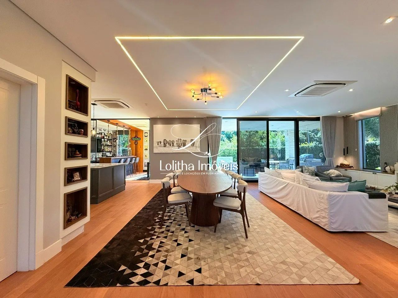 CASA COM 4 SUÍTES À VENDA EM JURERÊ INTERNACIONAL - FLORIANÓPOLIS/SC - Foto 4